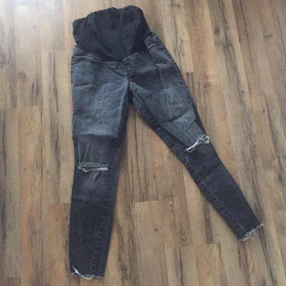 Distressed black skinny maternity jeans